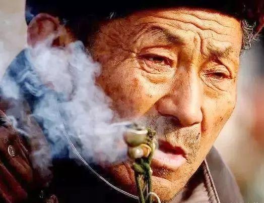 为什么宣威很多老人都喜欢抽旱烟